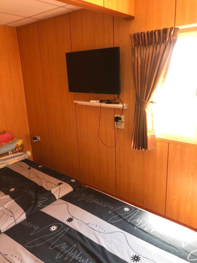Komei Container Homestay Qingshui Εξωτερικό φωτογραφία