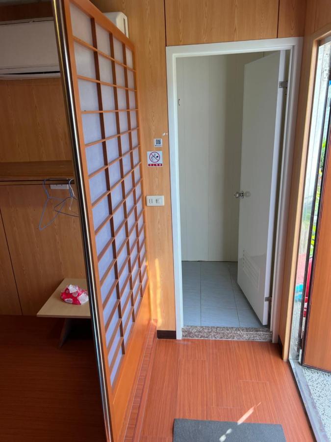 Komei Container Homestay Qingshui Εξωτερικό φωτογραφία